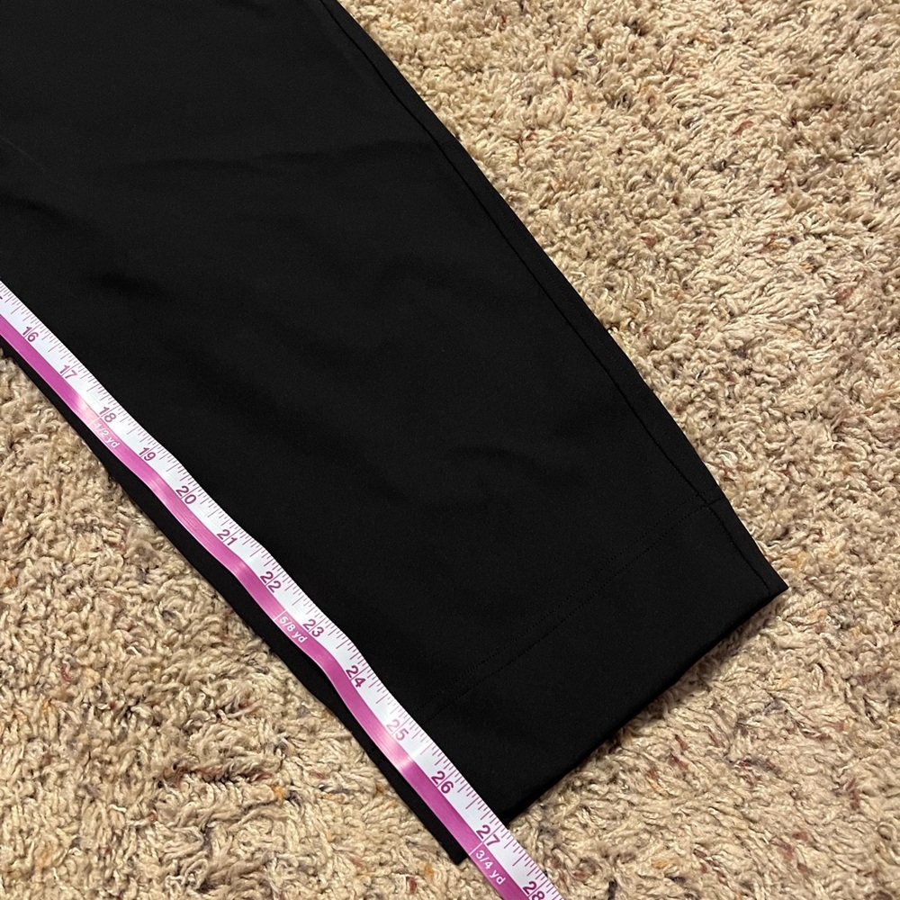 Lululemon Tapered Leg Mid Rise 7/8 Pants Luxtreme Black - Picture 3 of 6